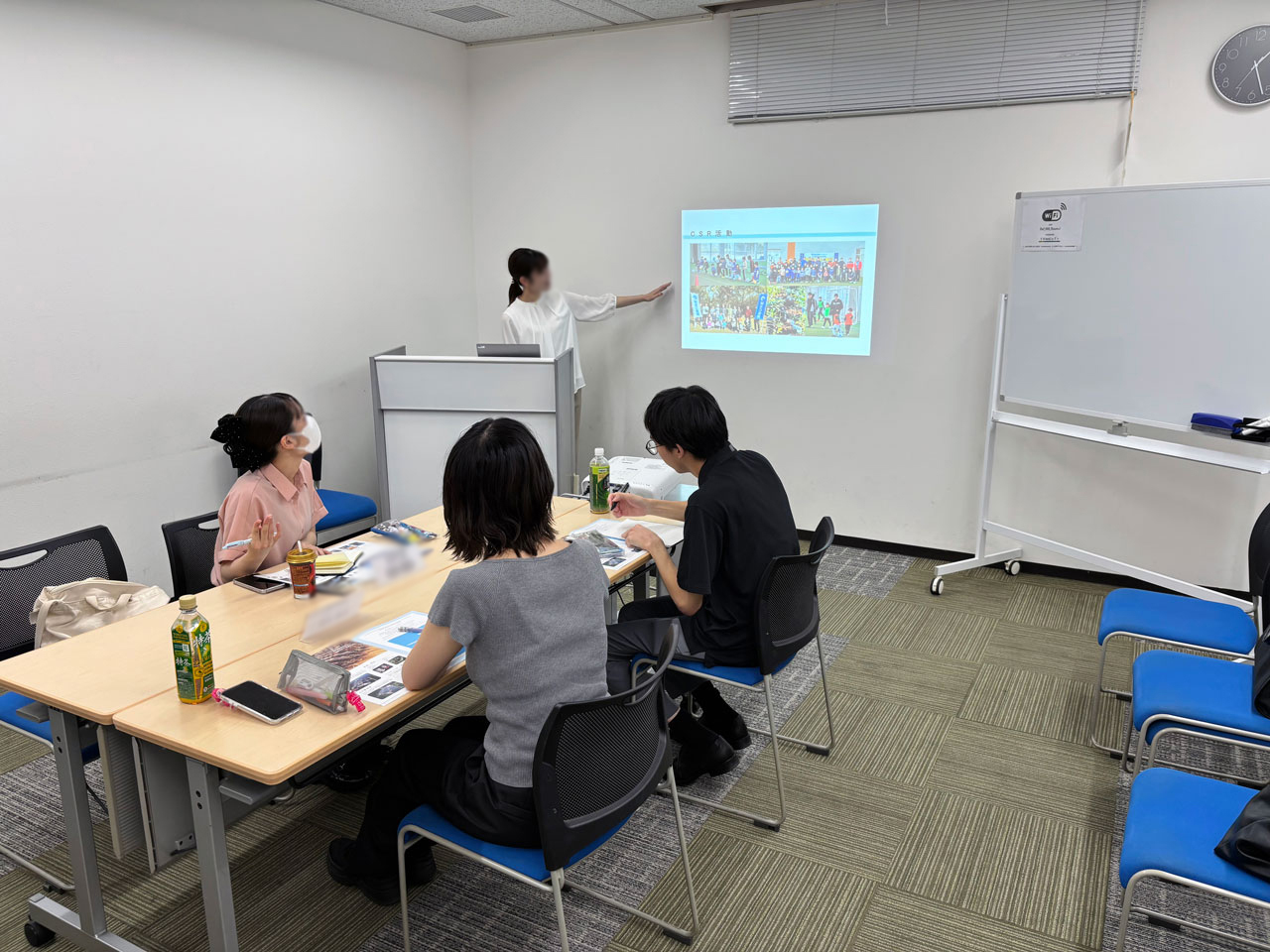 福岡開催の半日仕事体験の様子